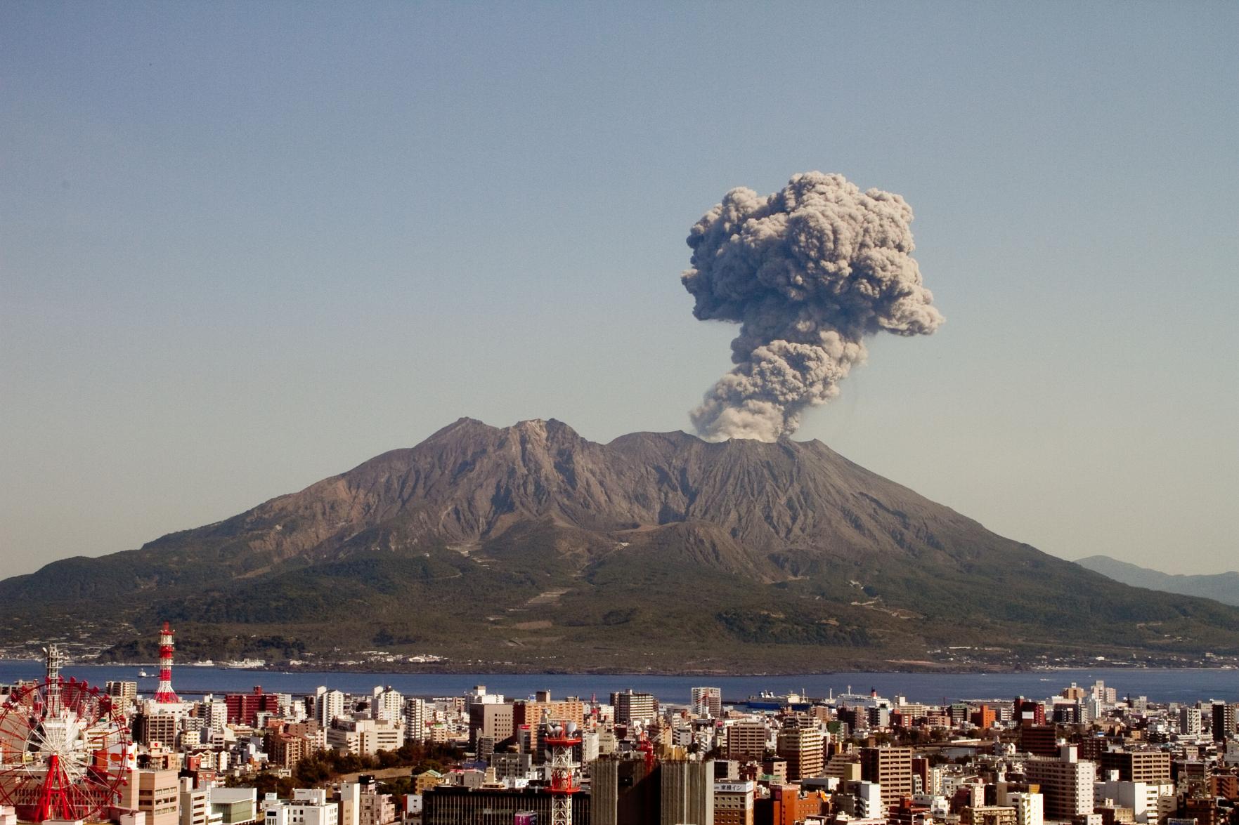 Enjoy Kagoshima to the fullest! Essential tips on volcanic ash, earthquakes, and typhoons for a safe journey-1